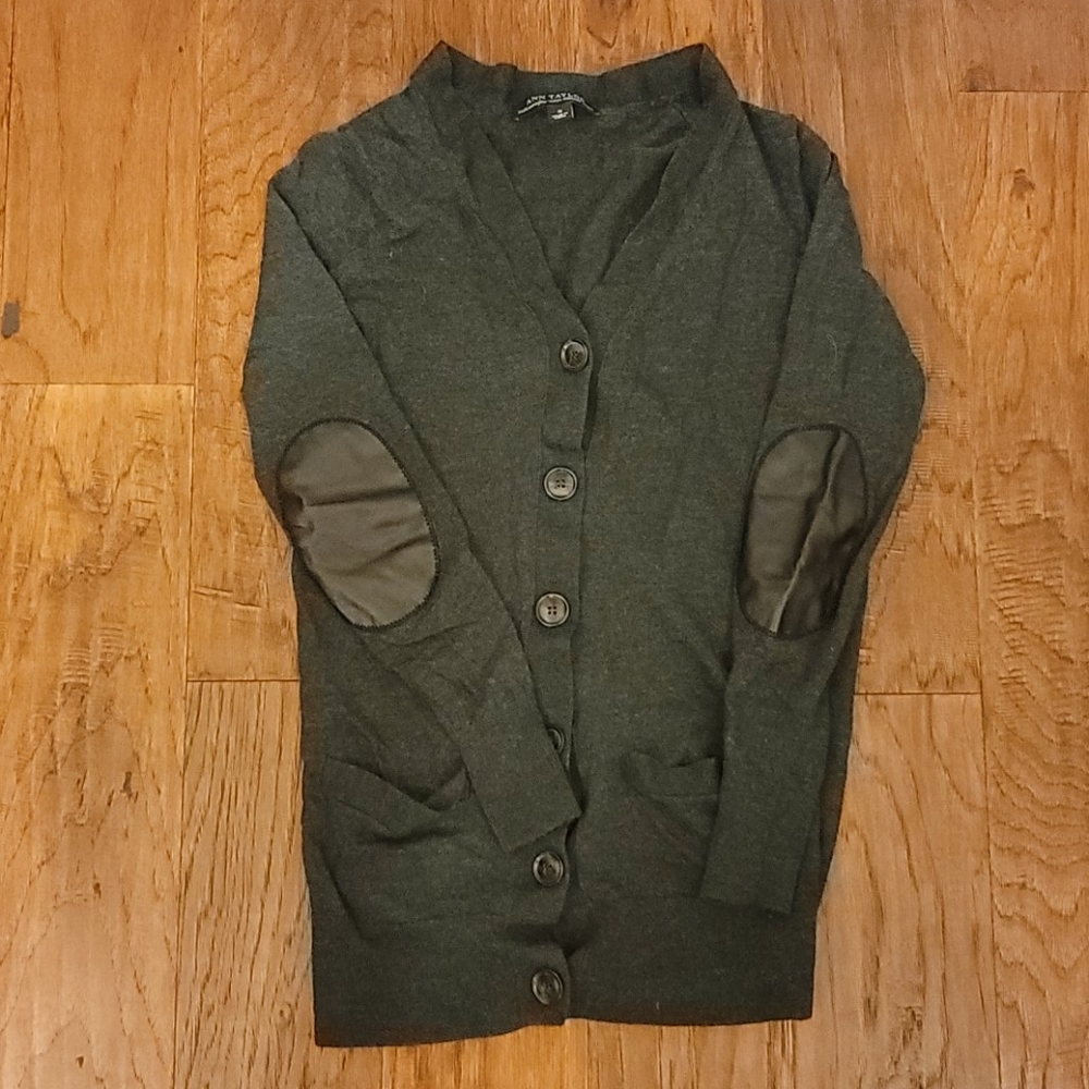 Ann Taylor cardigan